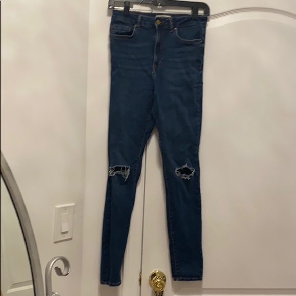 Forever 21 Denim - FOREVER 21 High Waisted Distress Jeans